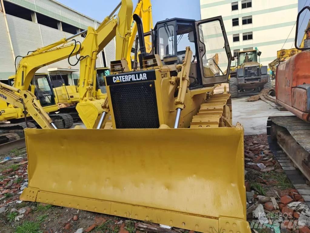 CAT D 6 G Pásové dozery