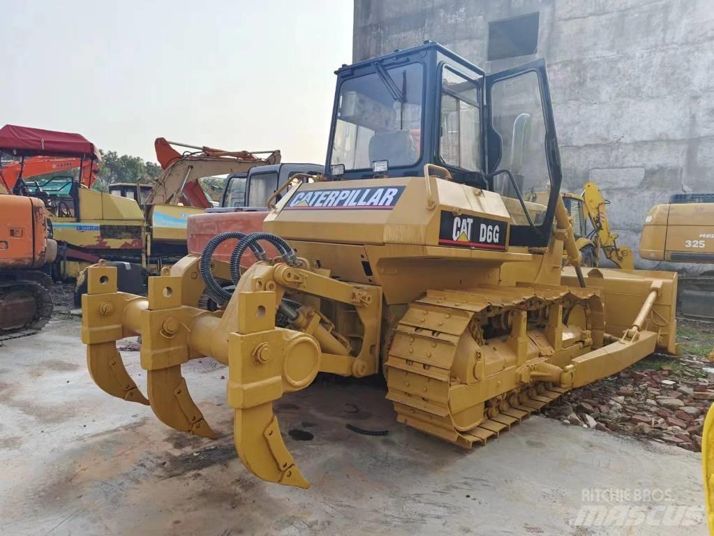 CAT D 6 G Pásové dozery