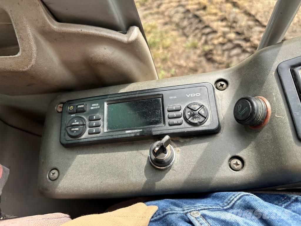 New Holland MH 4.6 Další nakladače, rypadla a příslušenství