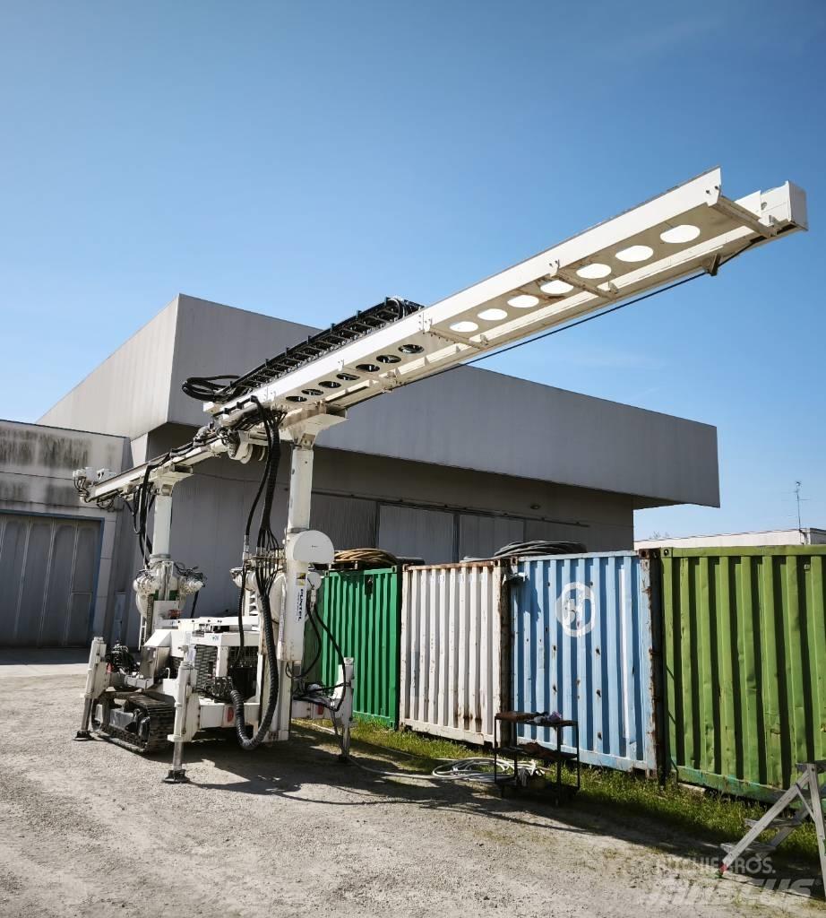 Soilmec SM 305 T Tunelové a podzemní důlní vrtačky