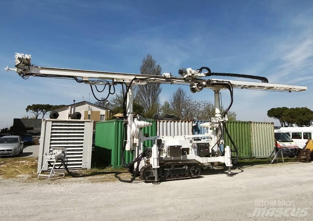 Soilmec SM 305 T Tunelové a podzemní důlní vrtačky