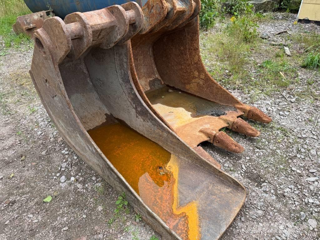 Hitachi ZX135USBL-6 Pásová rýpadla