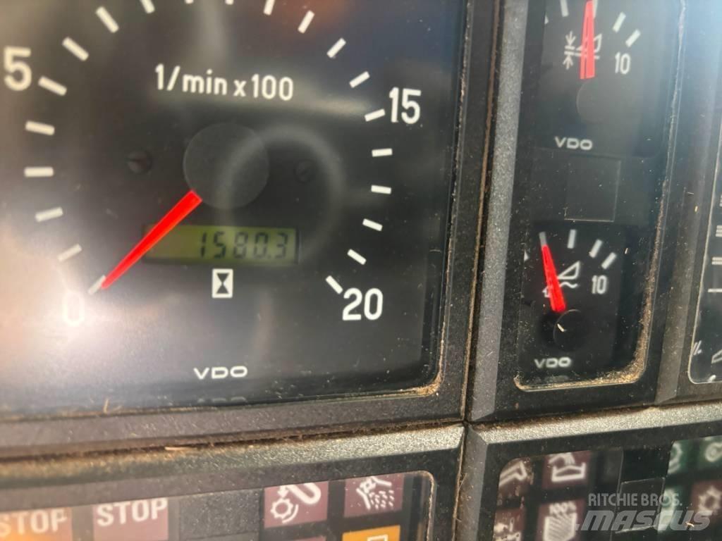 CLAAS Medion 310 Sklízecí mlátičky