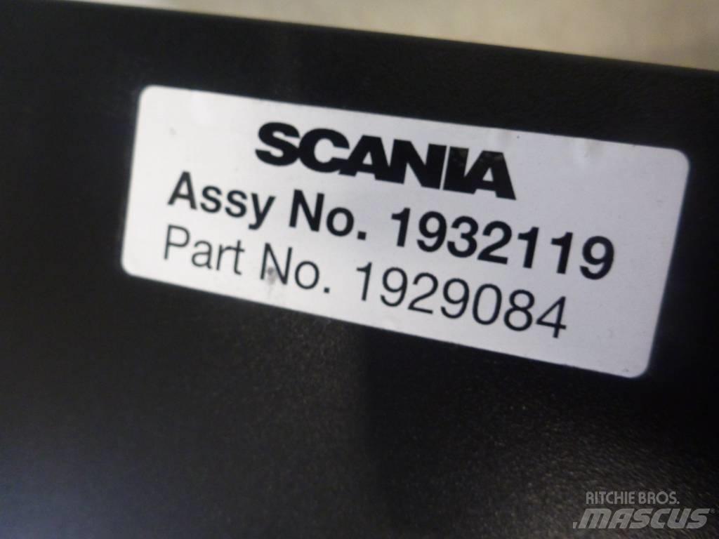 Scania R 730 Kabiny a interiér