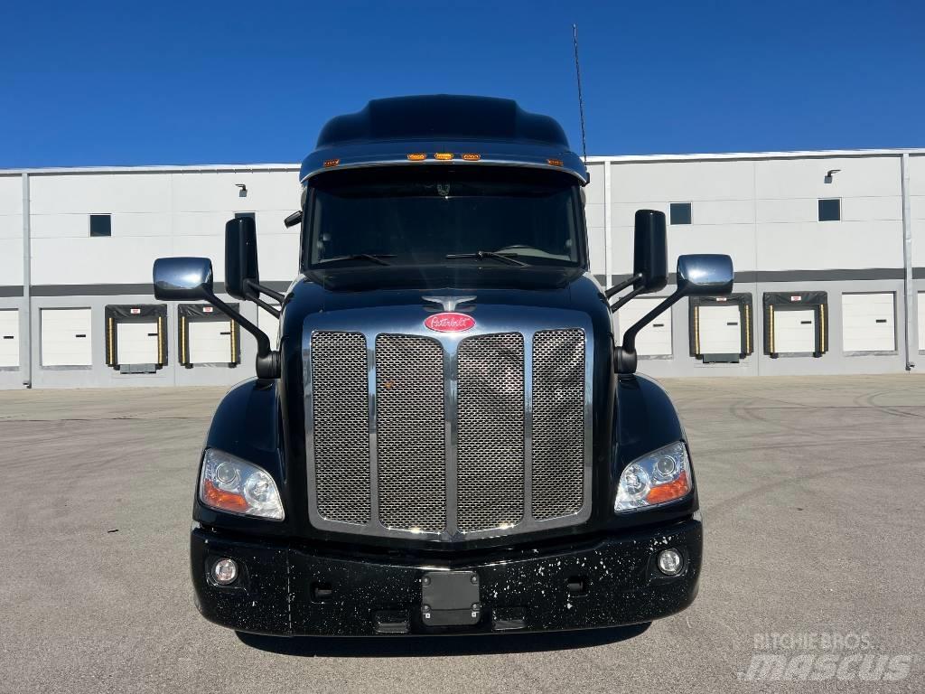 Peterbilt 579 Tahače