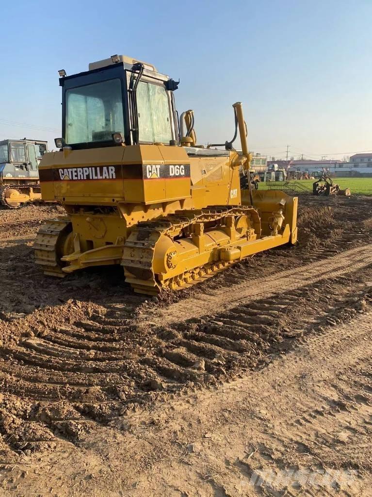 CAT D 6 G Pásové dozery