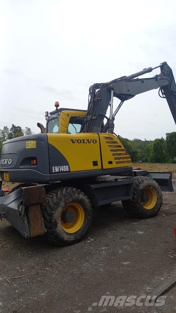 Volvo EW 140 B Kolová rýpadla