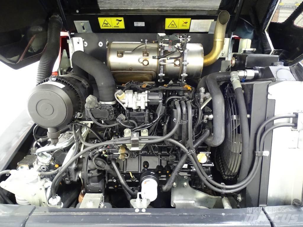 Yanmar V80-5 Kolové nakladače