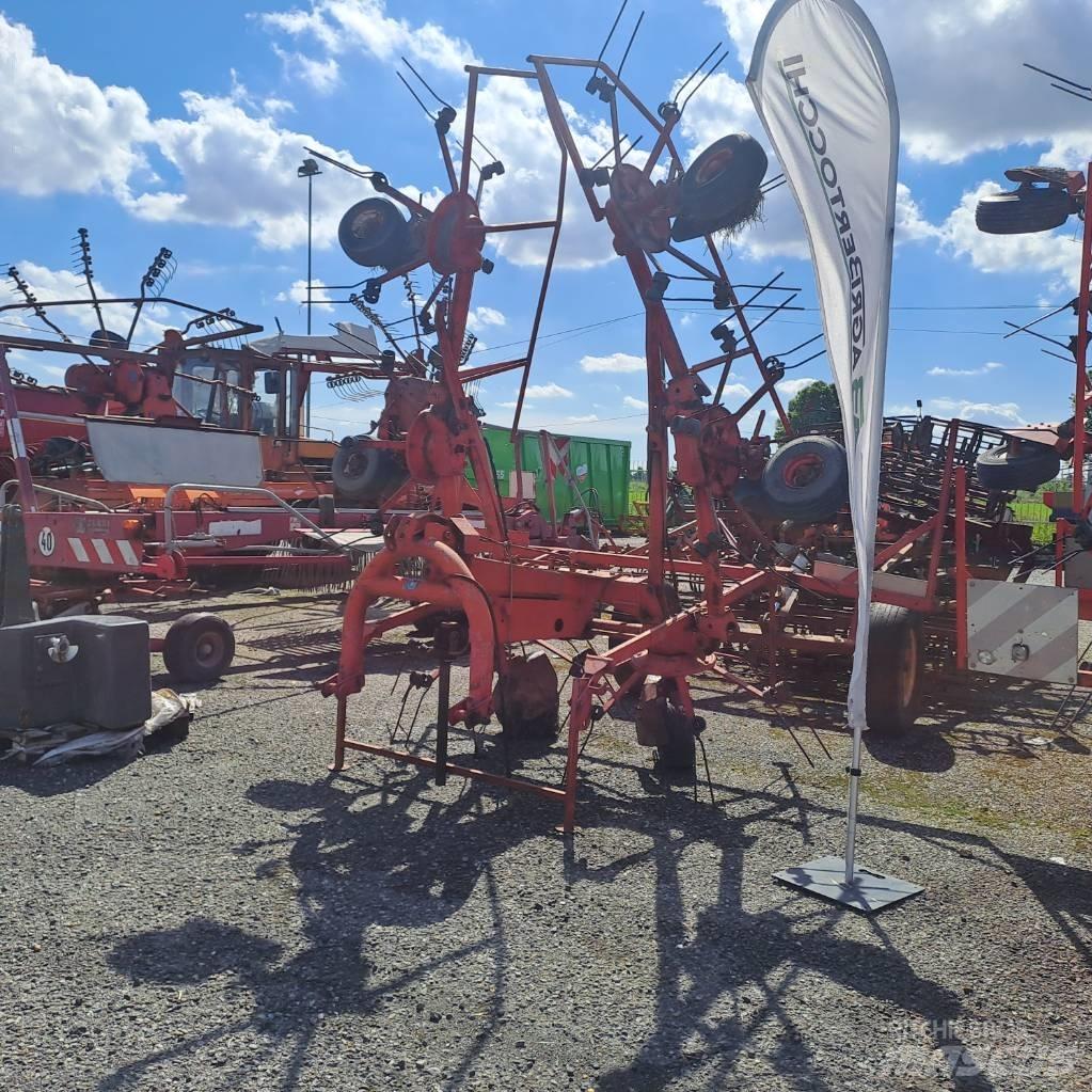 Kuhn GF 6301 M H Obraceče a shrabovače sena