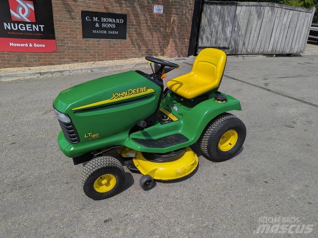 John Deere LT 180 Samojízdné sekačky