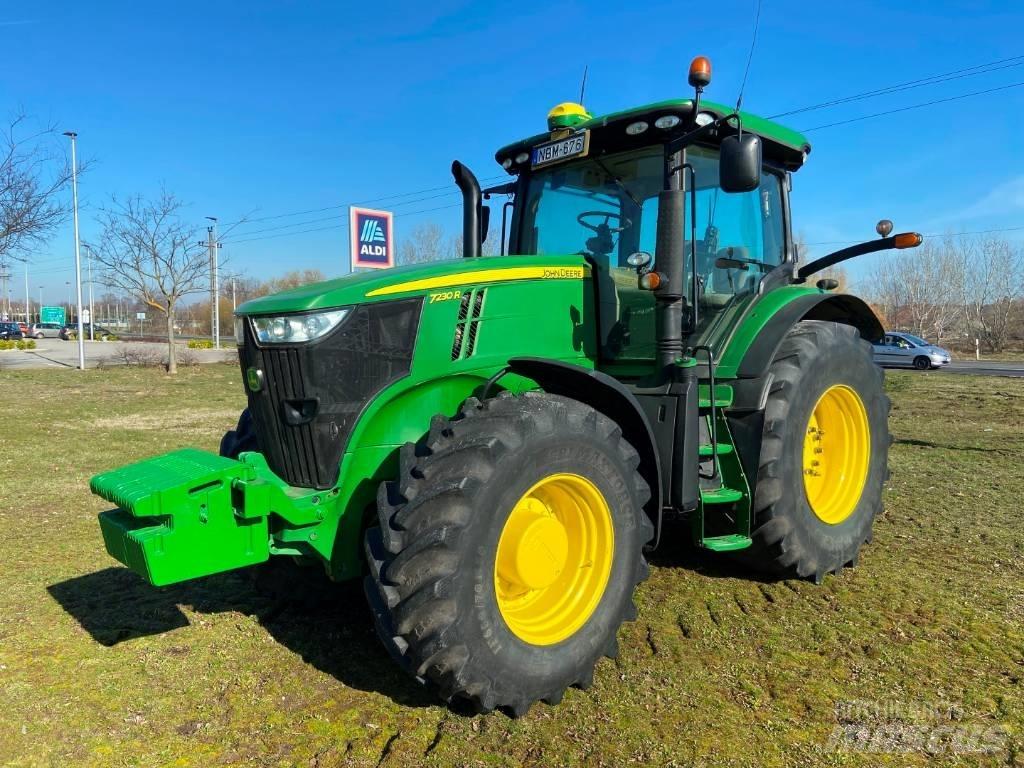 John Deere 7230 R Traktory