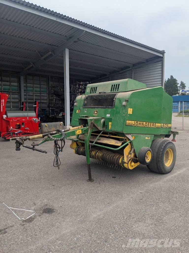 John Deere 575 Lis na válcové balíky