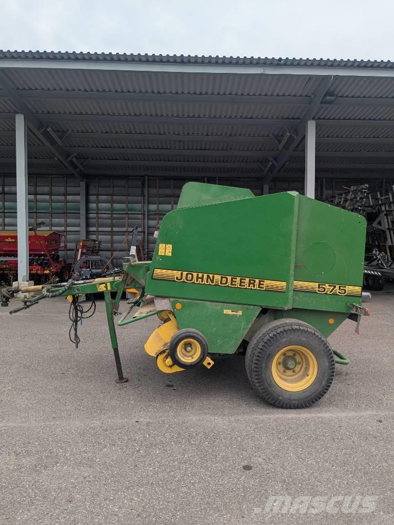 John Deere 575 Lis na válcové balíky
