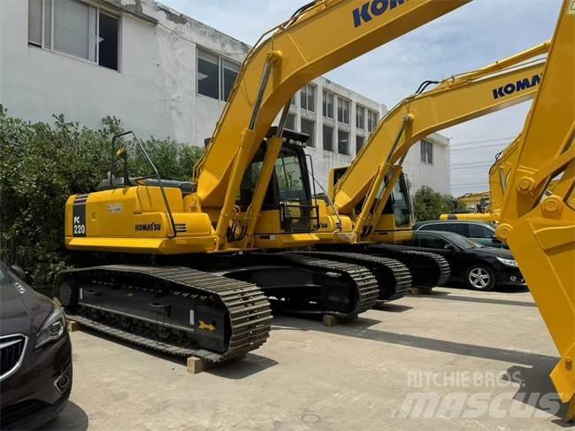 Komatsu PC 220-8 Pásová rýpadla