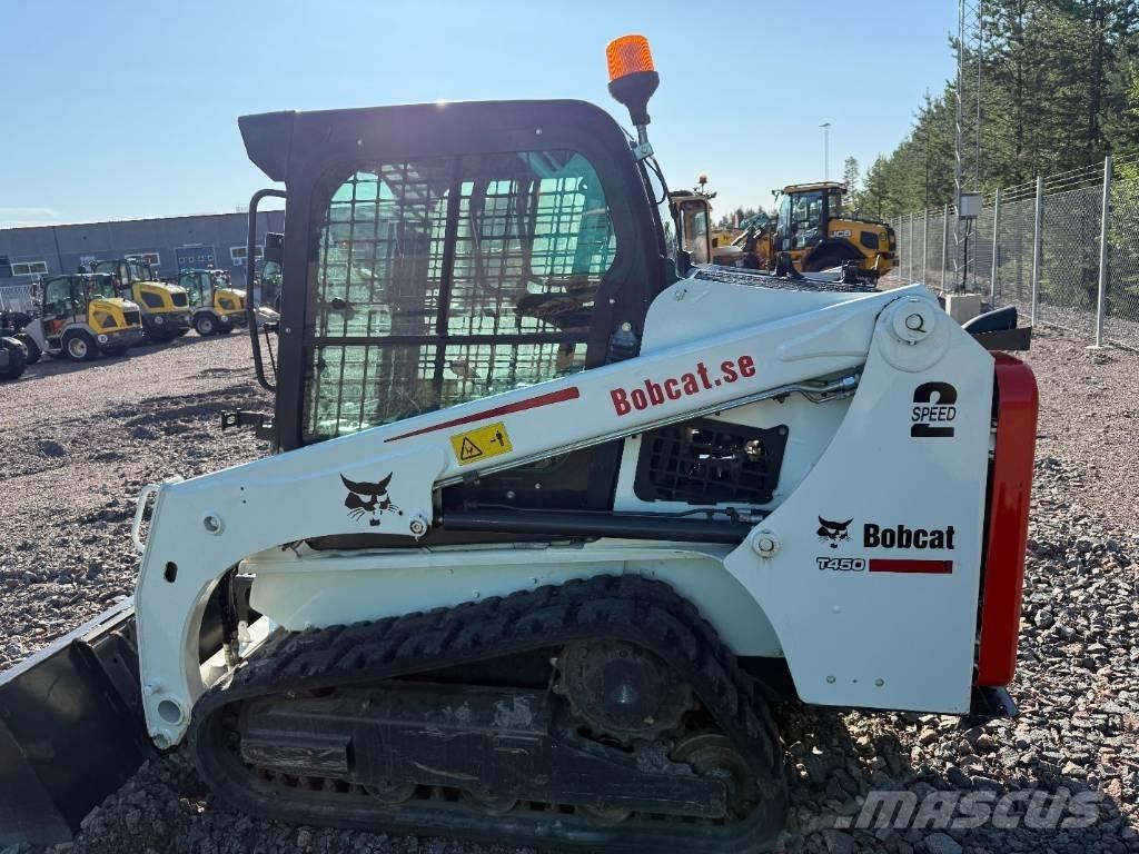 Bobcat T 450 Smykem řízené nakladače