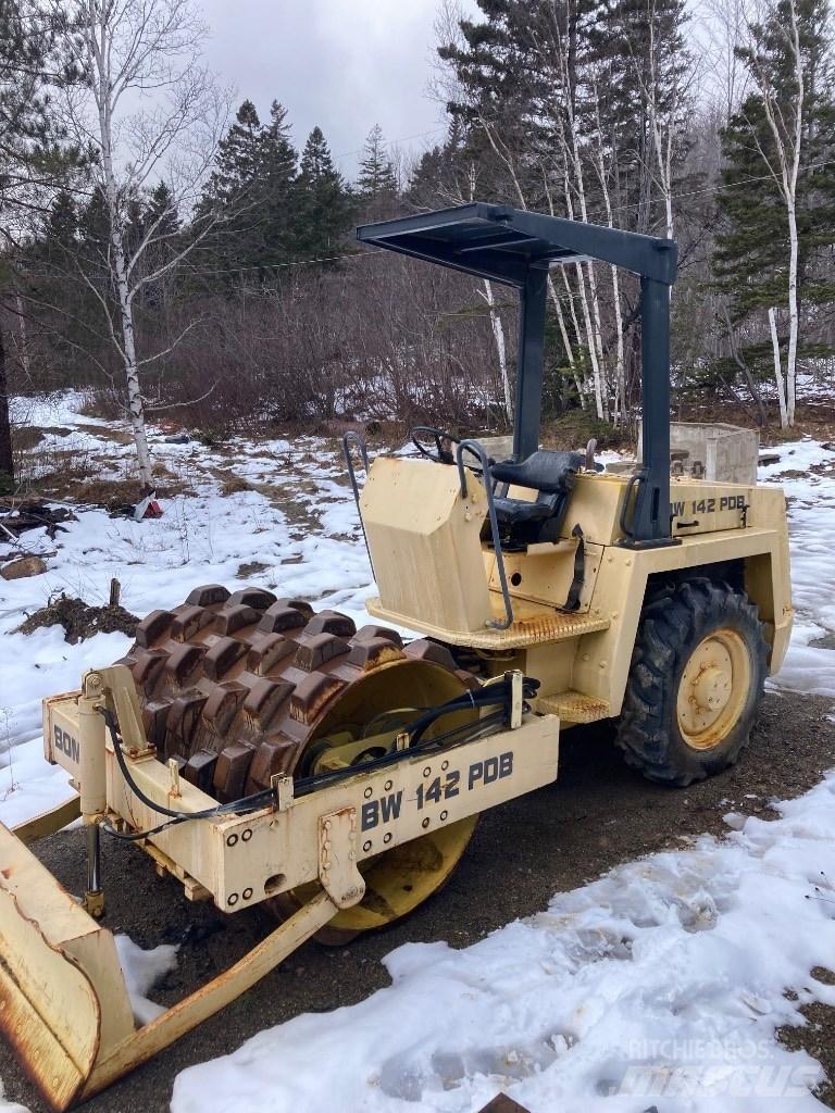 Bomag BW 142 P D B Tahačové válce