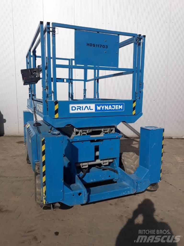 Genie 3268 Nůžková zvedací plošina