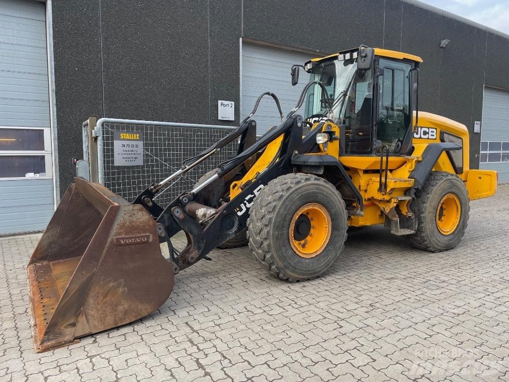 JCB 427HT Kolové nakladače