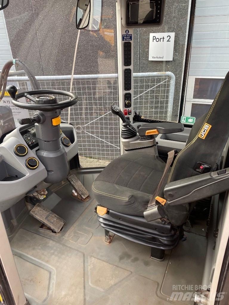 JCB 427HT Kolové nakladače