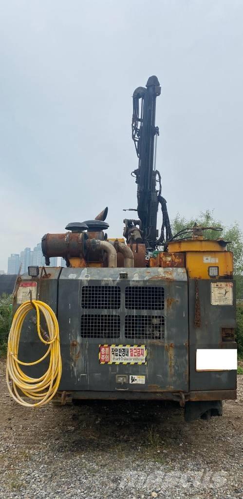 Junjin JD 1400 E Malé vrtací stroje
