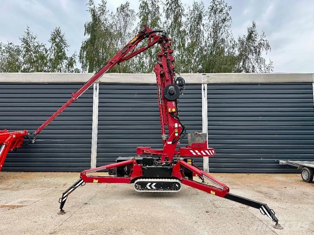 Hoeflon C6 - Full Spec Pásové jeřáby