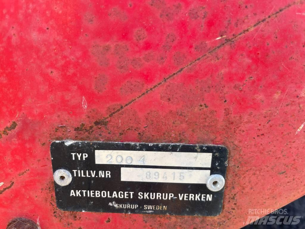 Tive 2004 Mechanické secí stroje