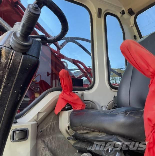 Doosan DX150W Kolová rýpadla