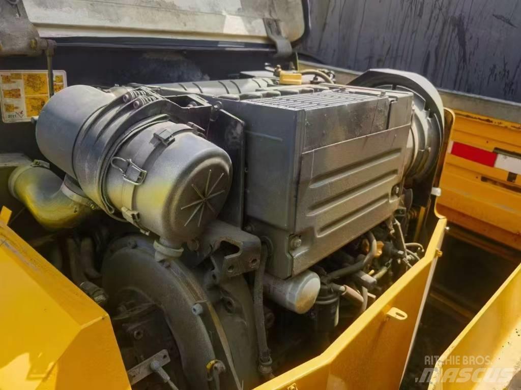 Dynapac CC 142 Tandemové válce