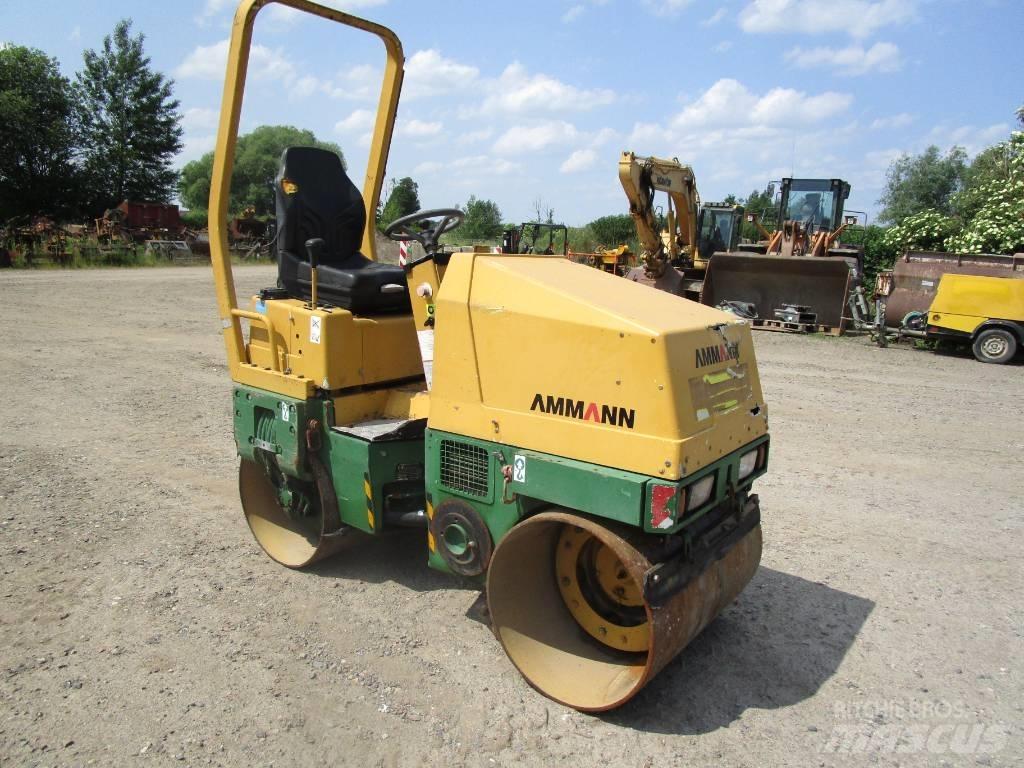 Ammann AV 16 E Tandemové válce