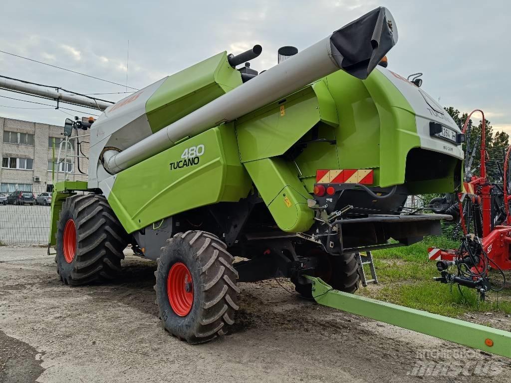CLAAS Tucano 480 Sklízecí mlátičky