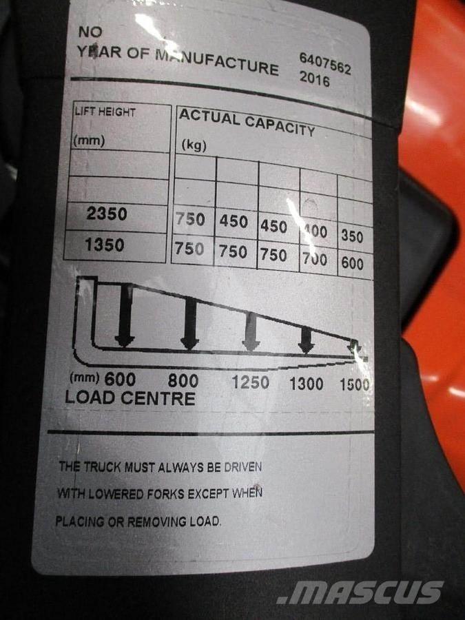 BT SPE120 XR Nízkozdvižný vozík s plošinou