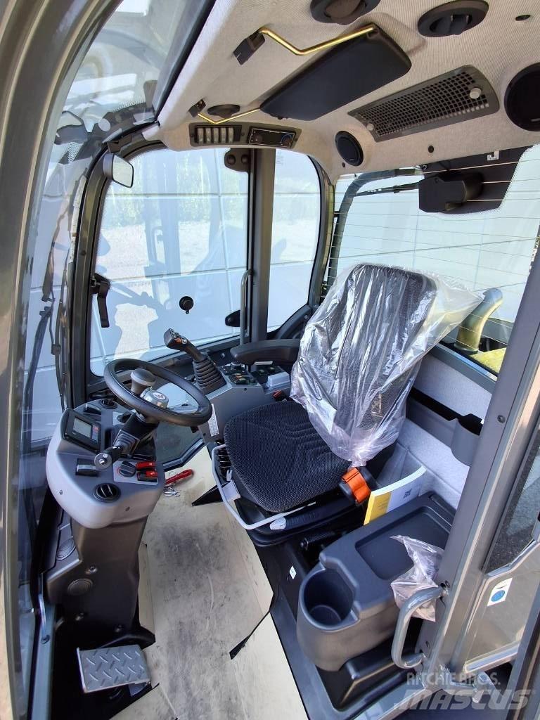 Wacker Neuson WL 70 Kolové nakladače