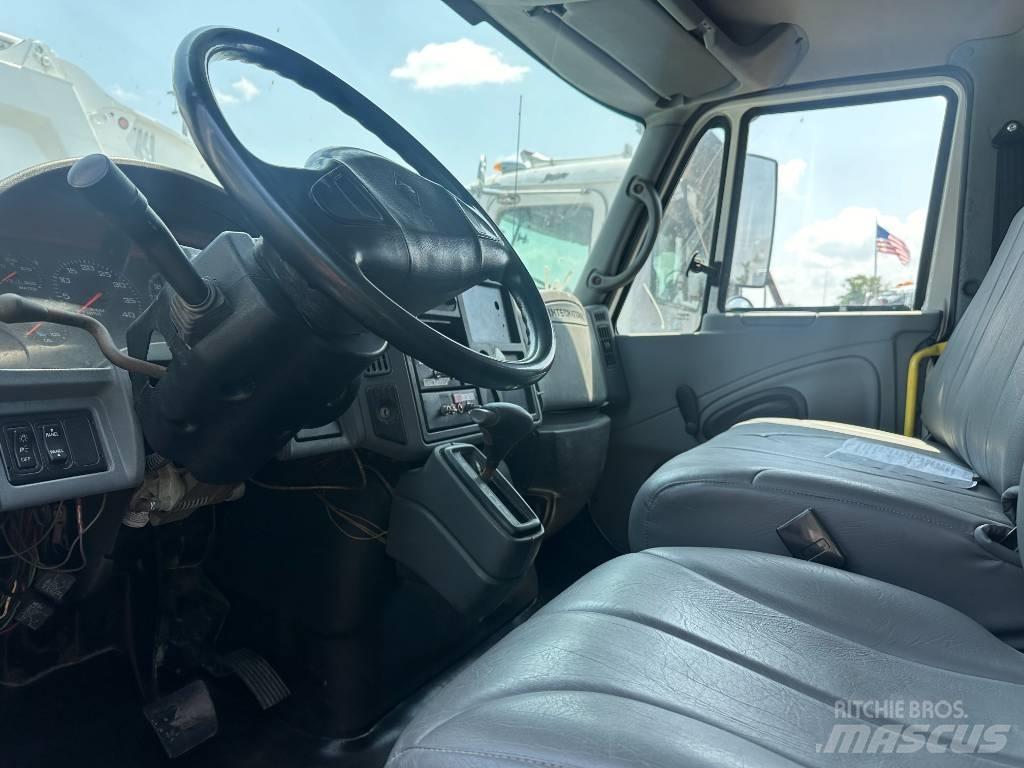 International 4300 Popelářské vozy
