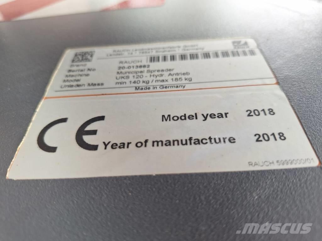 Rauch UKS 120 Sypače písku a soli