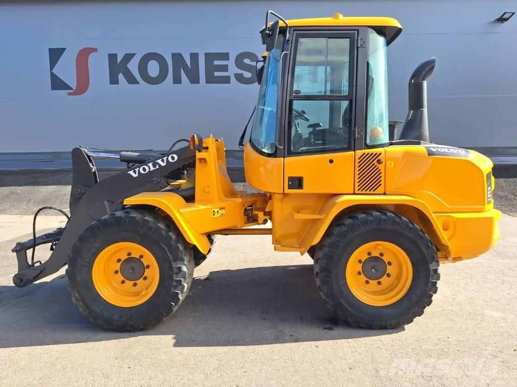 Volvo L35G Kolové nakladače