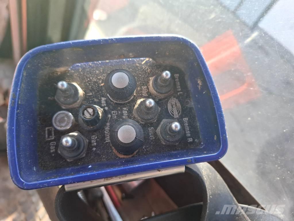 Valtra 8550 Lesní traktory