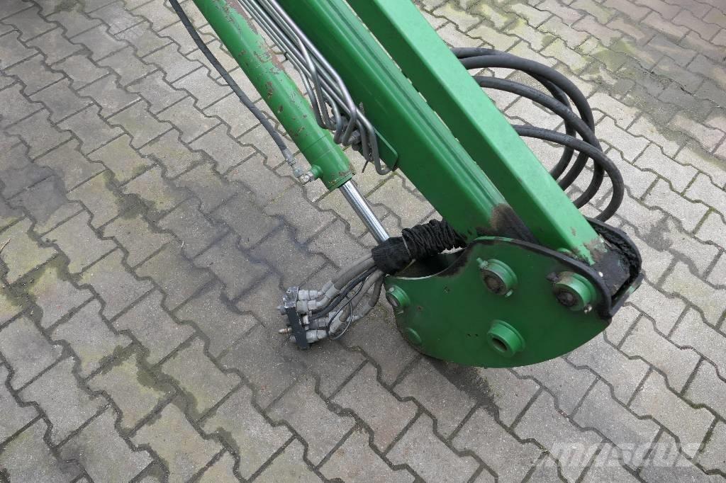 John Deere 653 Víceúčelové nakladače