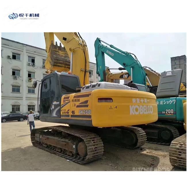 Kobelco SK 250 Pásová rýpadla