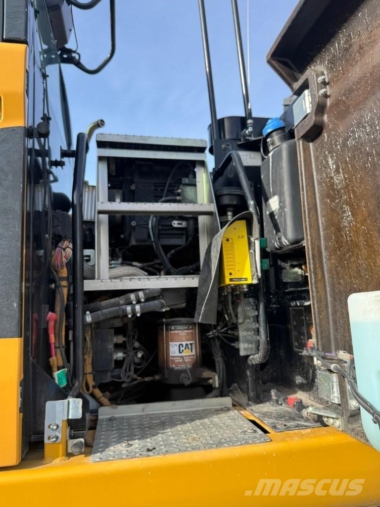 CAT 314 F Kolová rýpadla