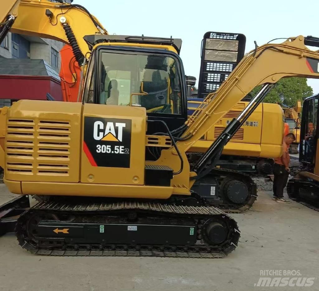 CAT 305.5 Mini rýpadla < 7t
