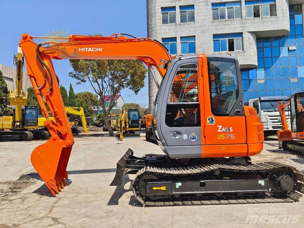 Hitachi ZX 75 Pásová rýpadla