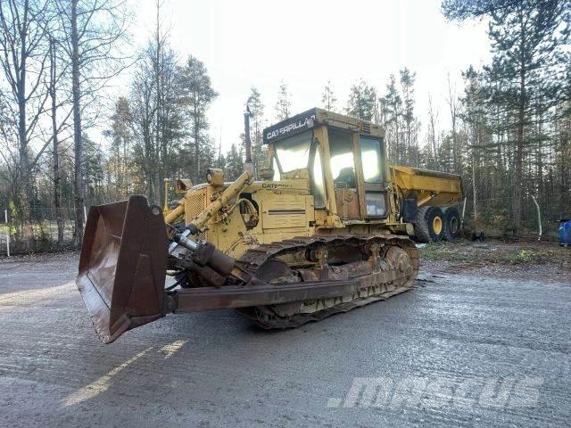 CAT D5B 44x890 Pásové dozery