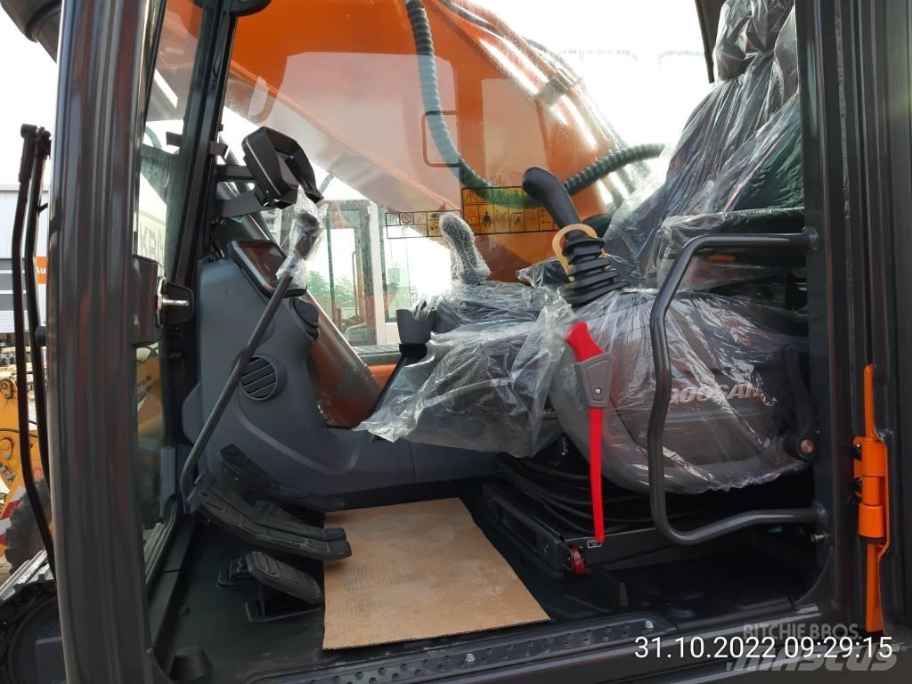 Doosan DX 300 NLC-7 Pásová rýpadla