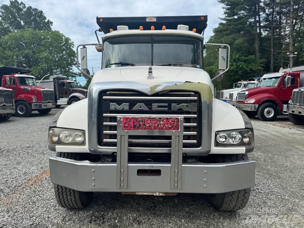 Mack Granite CTP 713 Sklápěče