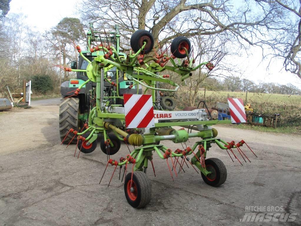 CLAAS Volto 1050 T Obraceče a shrabovače sena