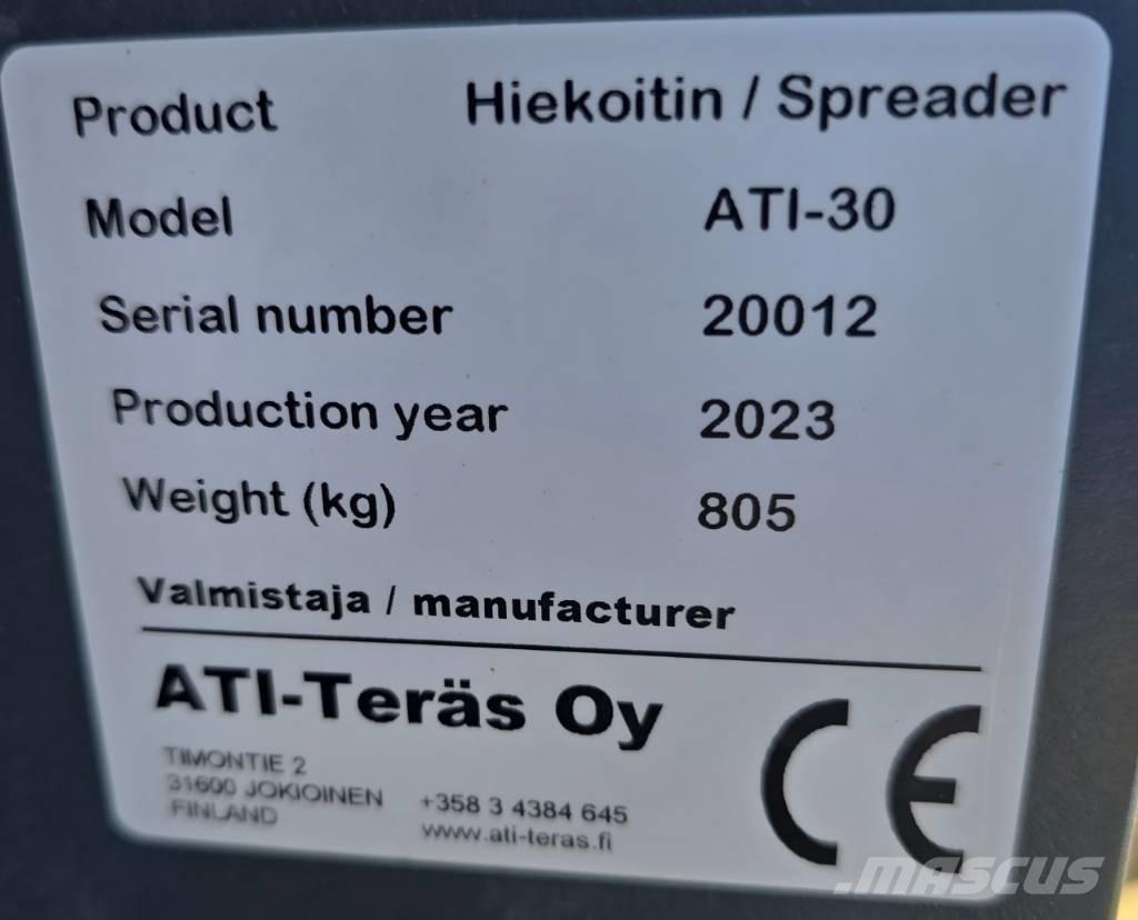 ATI 30 Sypače písku a soli