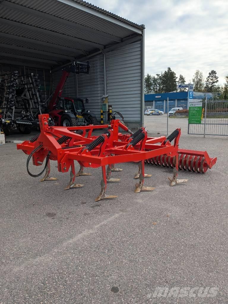 Özdöken EVOCUL-M3003 Kultivátory