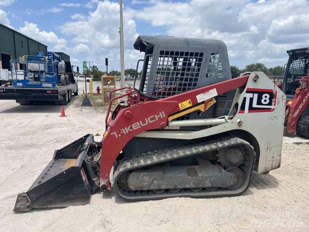 Takeuchi TL 8 Smykem řízené nakladače