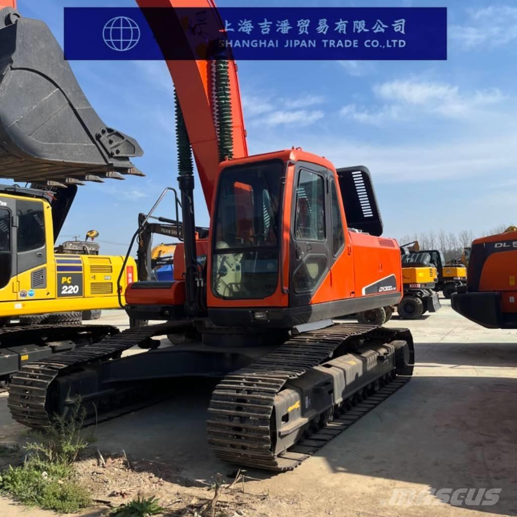 Doosan DX 300 Pásová rýpadla