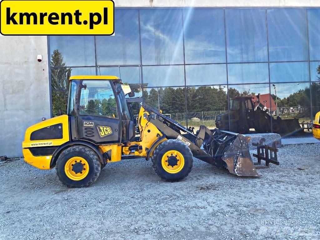 JCB 406 Kolové nakladače